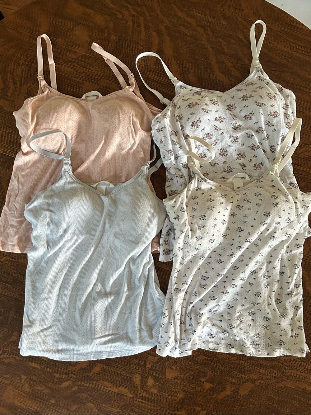 Lot of 4 H&M Pointelle nursing breastfeeding tank tops camisoles with cups